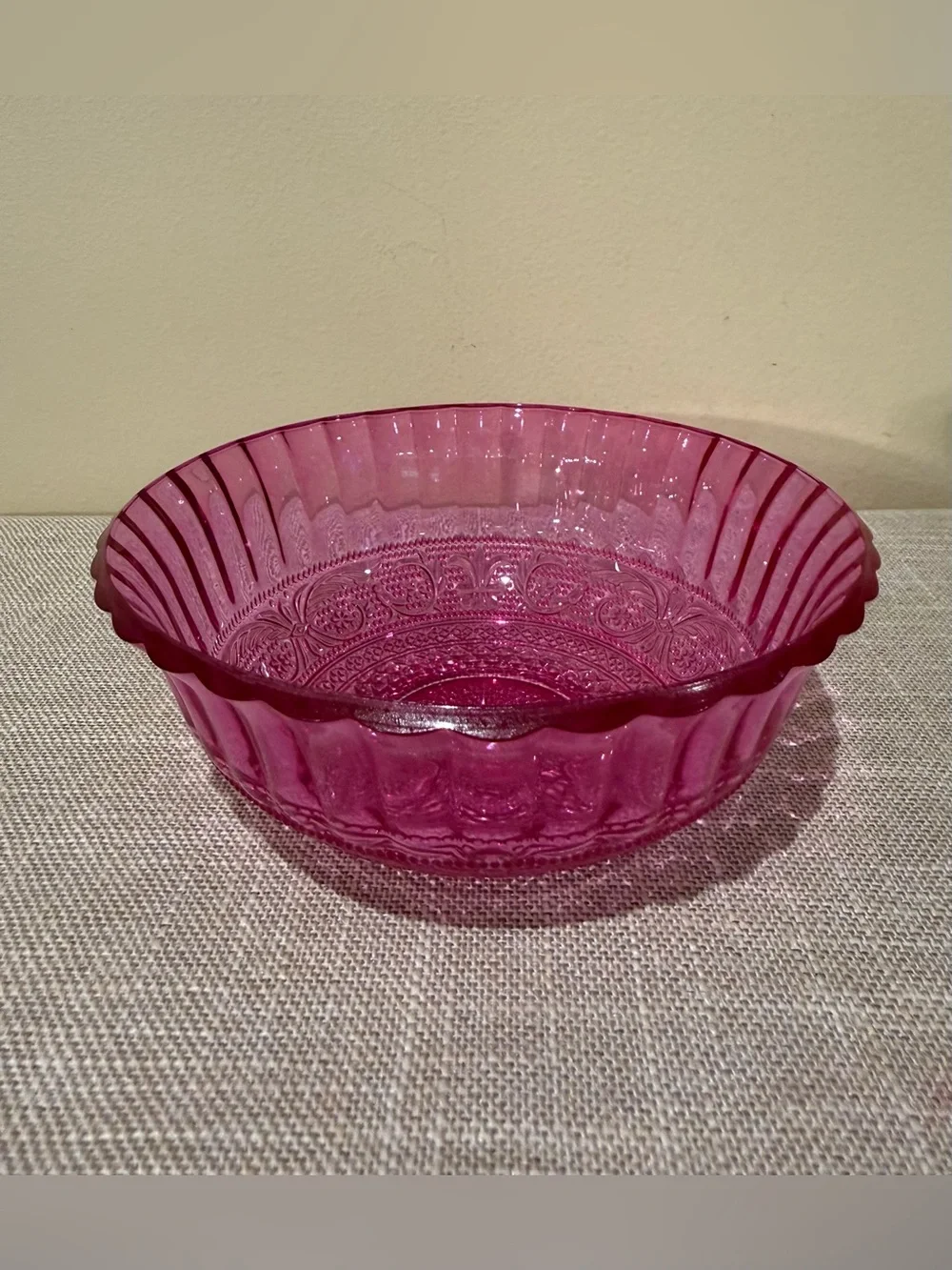 Vintage Pressed Glass Fruit Berry Bowl Cranberry Pink Scalloped Edge